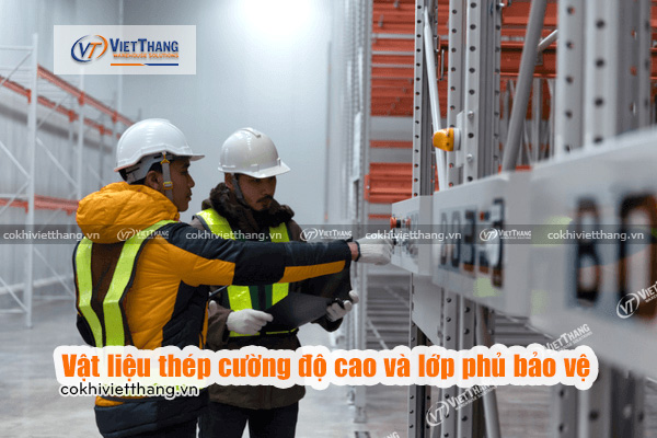 Giải pháp kệ kho lạnh: Vật liệu và sơn tĩnh điện đặc biệt chống ăn mòn 2026 5 Vật-liệu-thép-cường-độ-cao-và-lớp-phủ-bảo-vệ